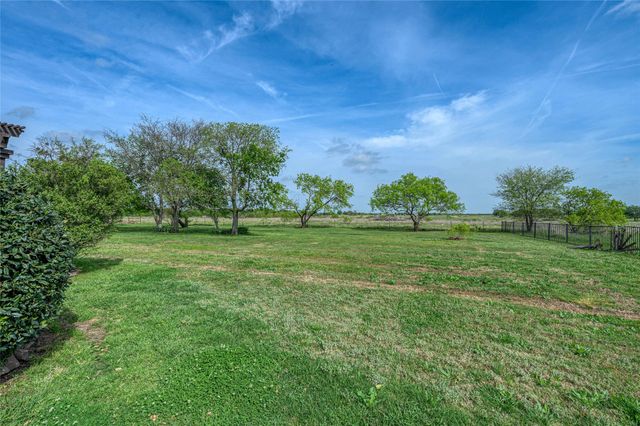 2472 Gibbons Road, Sherman, TX 75092