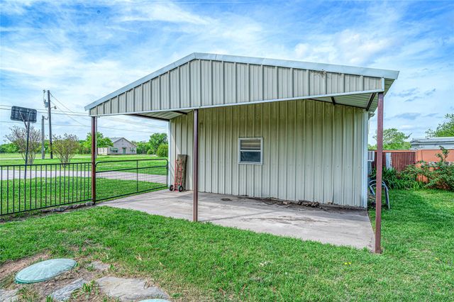 2472 Gibbons Road, Sherman, TX 75092