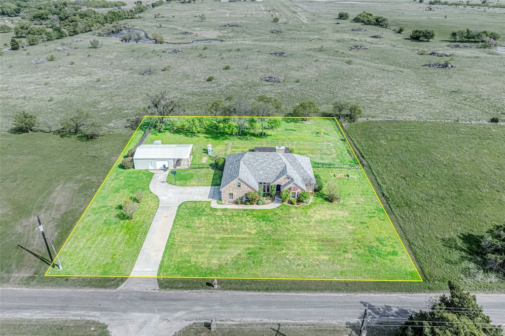 2472 Gibbons Road, Sherman, TX 75092