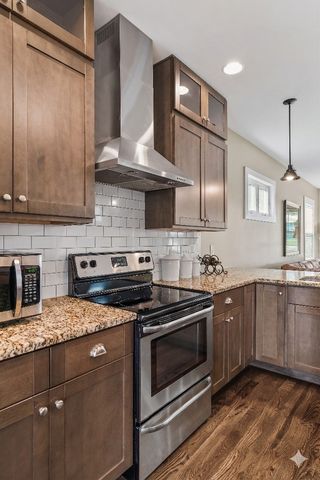 916A Thomas Ave, Nashville, TN 37216