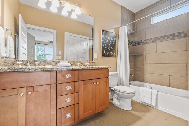 916A Thomas Ave, Nashville, TN 37216