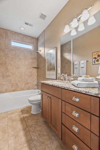 916A Thomas Ave, Nashville, TN 37216