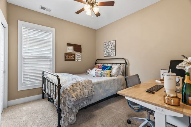 916A Thomas Ave, Nashville, TN 37216