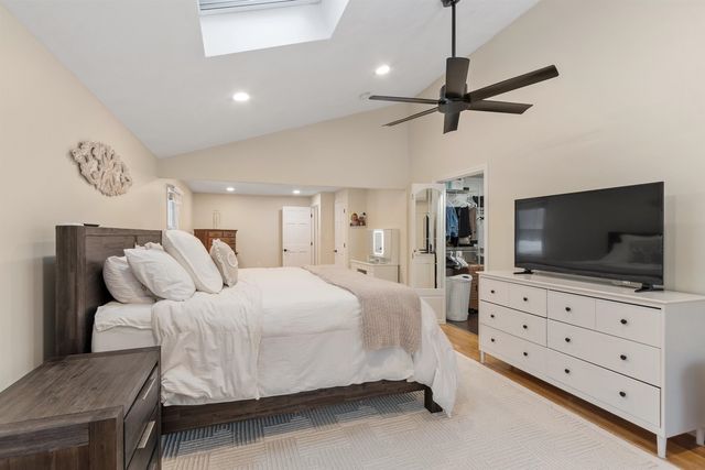 7 Brentwood Avenue, Salem, NH 03079