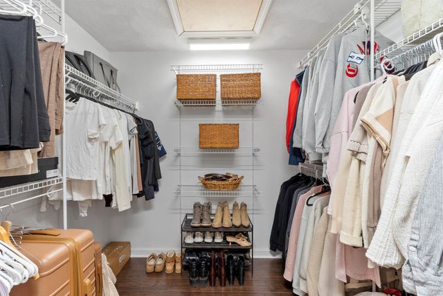 7 Brentwood Avenue, Salem, NH 03079