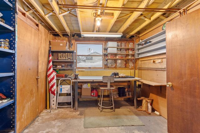 7 Brentwood Avenue, Salem, NH 03079