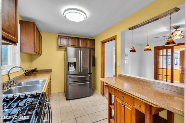 252 Ashwood Drive, Brick, NJ 08723