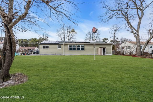 252 Ashwood Drive, Brick, NJ 08723