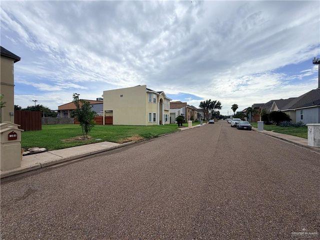 1702 Toni Lane, Mission, TX 78572