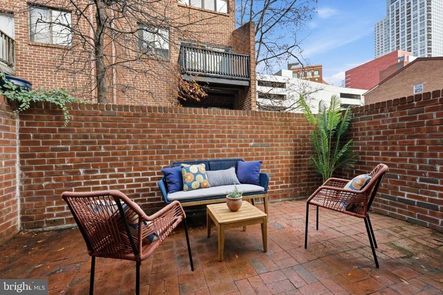 919 LATIMER ST, Philadelphia, PA 19107