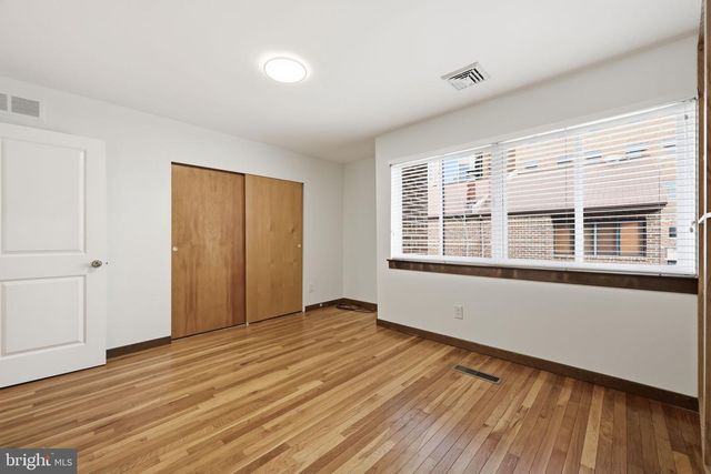 919 LATIMER ST, Philadelphia, PA 19107