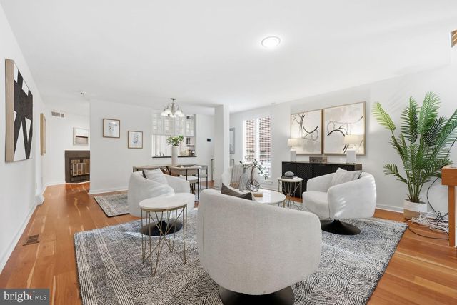 919 LATIMER ST, Philadelphia, PA 19107