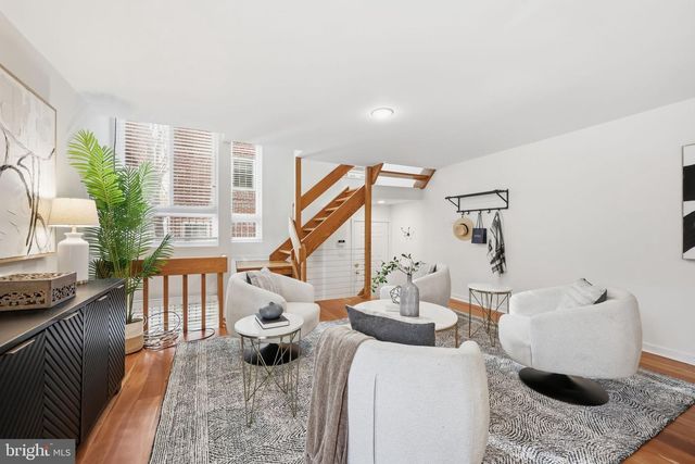 919 LATIMER ST, Philadelphia, PA 19107