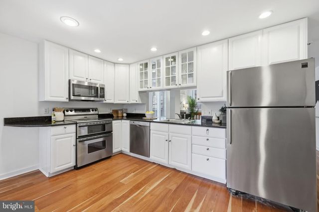 919 LATIMER ST, Philadelphia, PA 19107