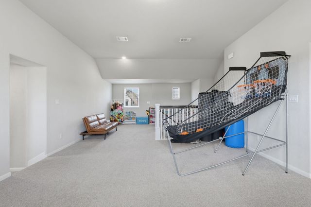 225 Peninsula Point Drive, Montgomery, TX 77356