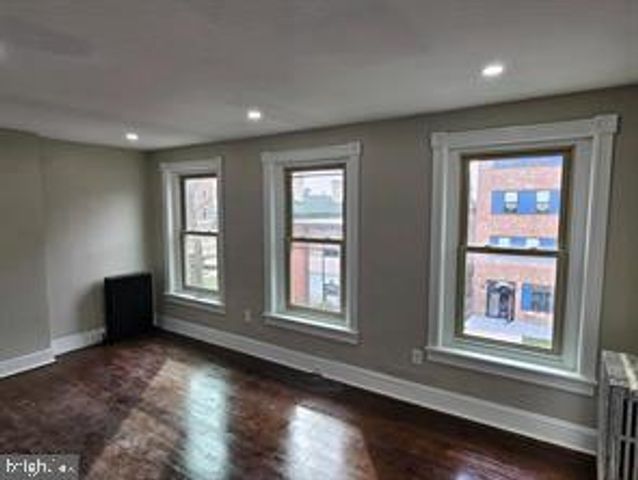 334 W STATE ST, Trenton, NJ 08618