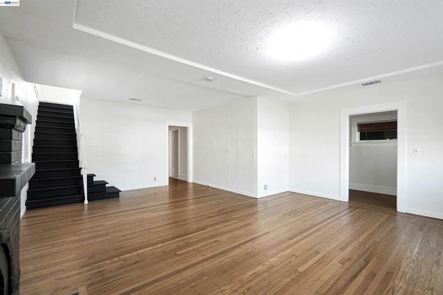 1646 51St Ave, Oakland, CA 94601