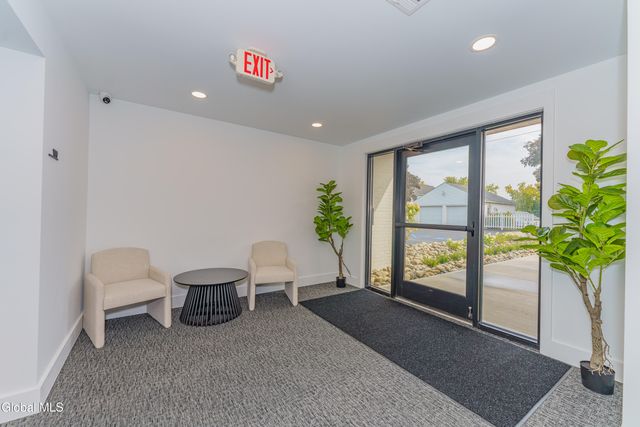 9 Laura Drive 105, Cohoes, NY 12047