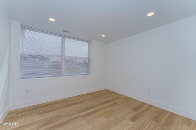 9 Laura Drive 105, Cohoes, NY 12047