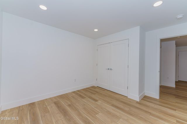 9 Laura Drive 105, Cohoes, NY 12047