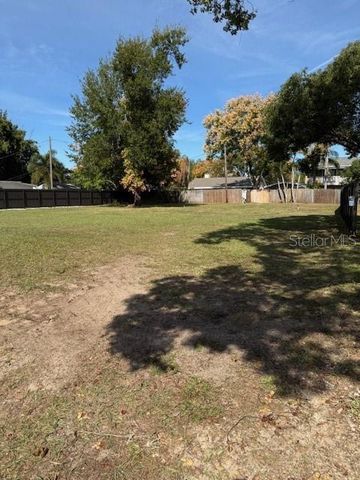 EAST, Clermont, FL 34711