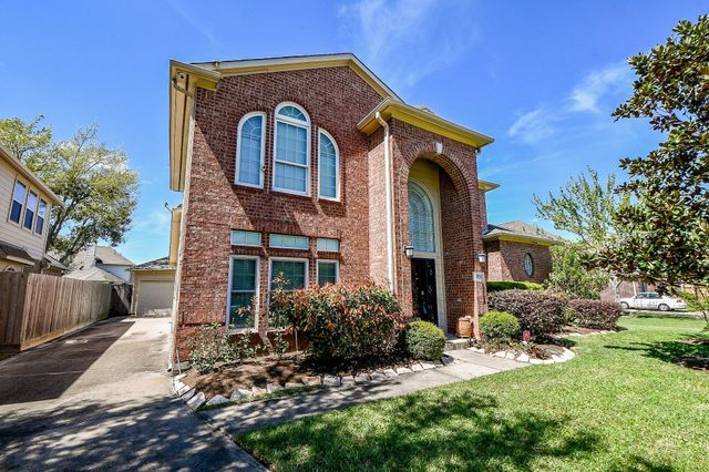 2910 Clayton Ridge Court, Houston, TX 77082
