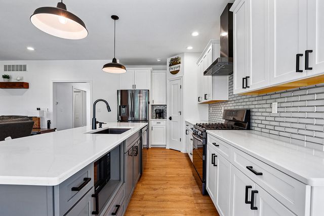 17152 High Point Court, Lowell, IN 46356