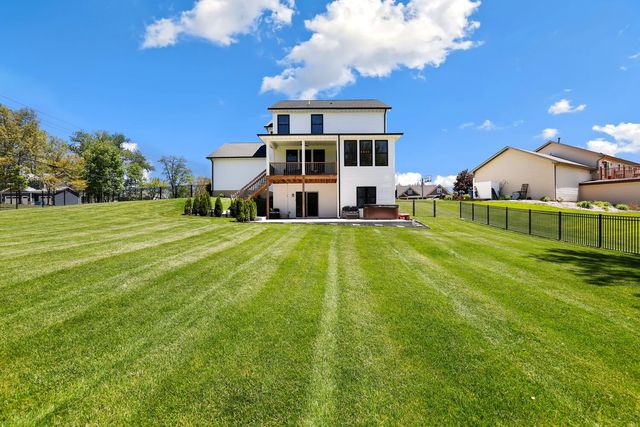 17152 High Point Court, Lowell, IN 46356