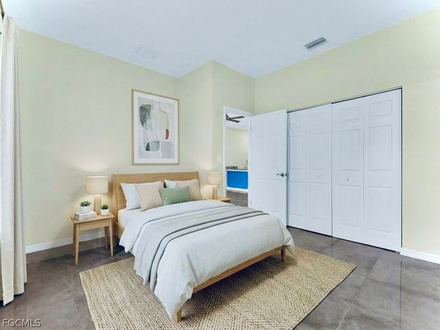 4654 26th ST SW, Lehigh Acres, FL 33973