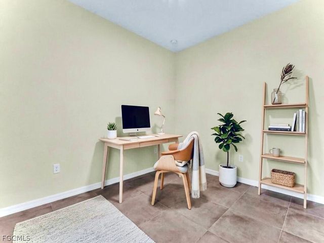 4654 26th ST SW, Lehigh Acres, FL 33973