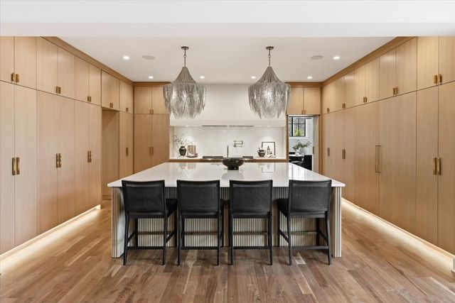 818 Brentview Dr, Nashville, TN 37220