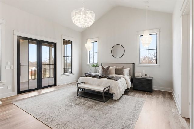 818 Brentview Dr, Nashville, TN 37220