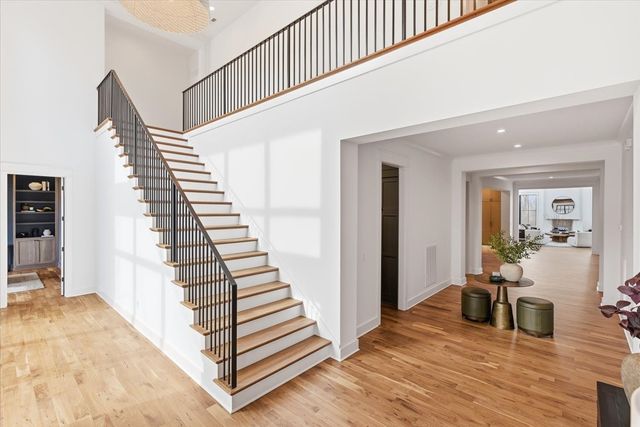 818 Brentview Dr, Nashville, TN 37220