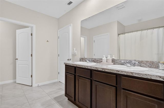 612 AUBURN GROVE TER, Auburndale, FL 33823