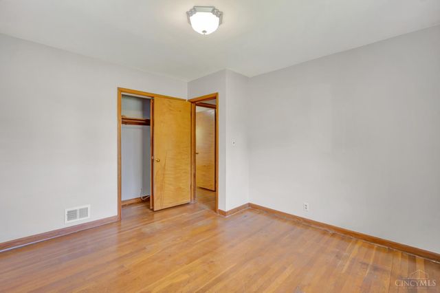 60 Beverly Court, Hamilton, OH 45013
