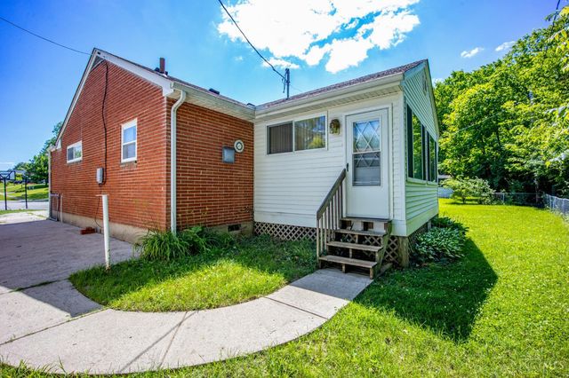 60 Beverly Court, Hamilton, OH 45013