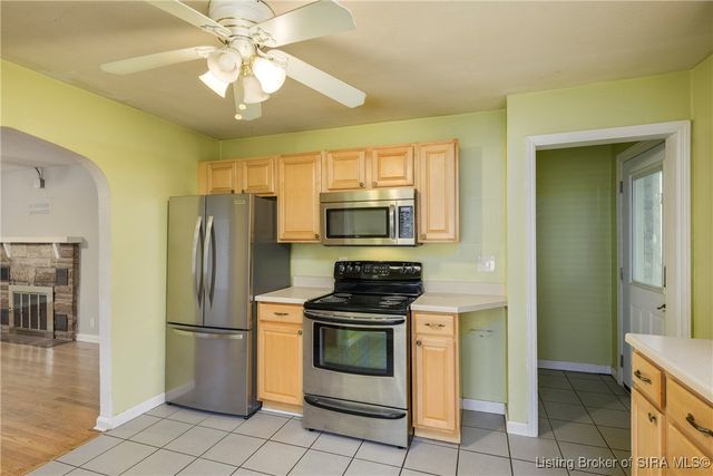 2231 E Oak Street, New Albany, IN 47150