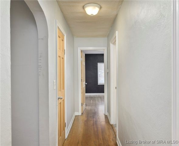 2231 E Oak Street, New Albany, IN 47150