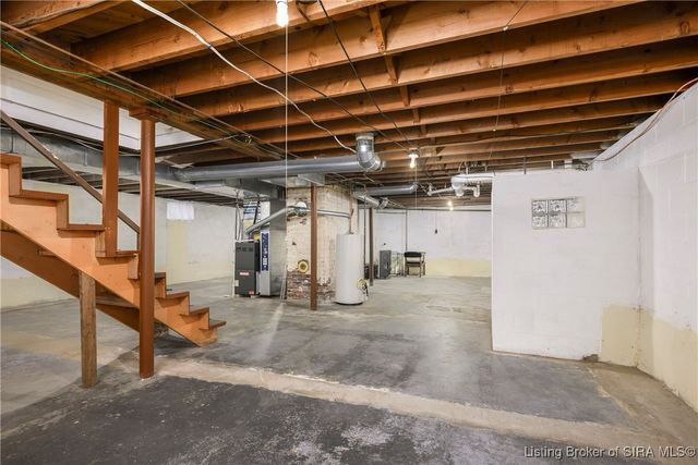 2231 E Oak Street, New Albany, IN 47150