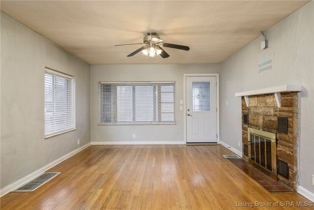 2231 E Oak Street, New Albany, IN 47150