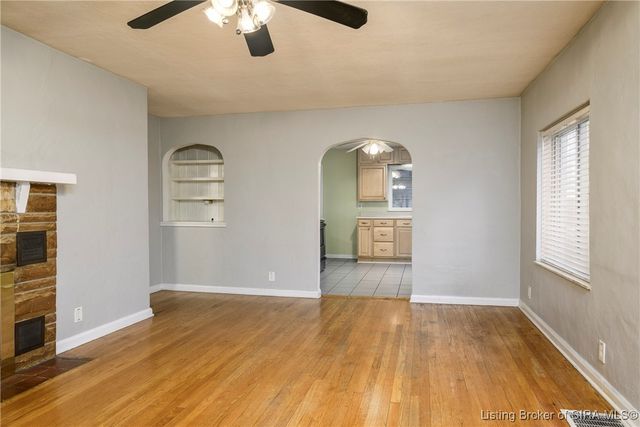 2231 E Oak Street, New Albany, IN 47150