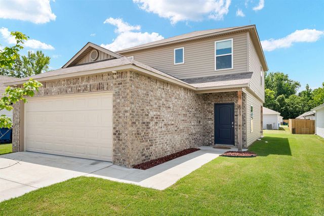 8205 Stacey Lane, North Little Rock, AR 72113