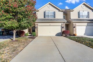 2183 Orchid Blossom Court, St Peters, MO 63376