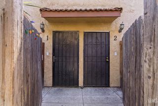 9051 Cedros Avenue 2, Los Angeles, CA 91402