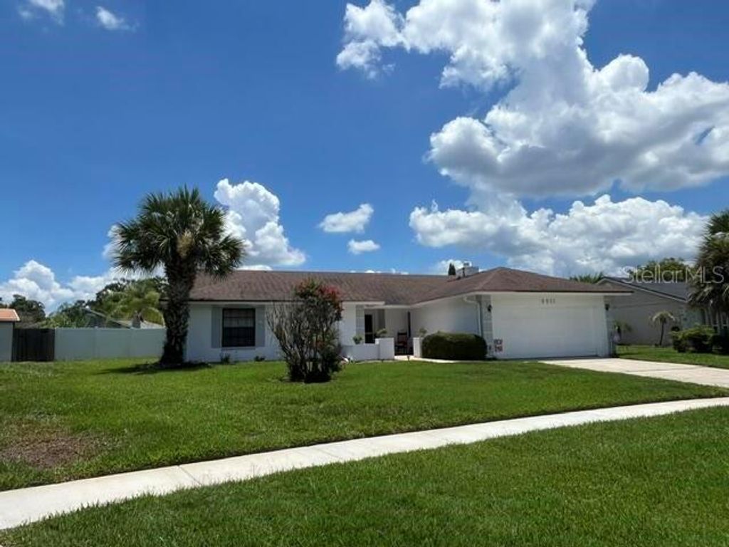8011 GILLETTE COURT, Orlando, FL 32836