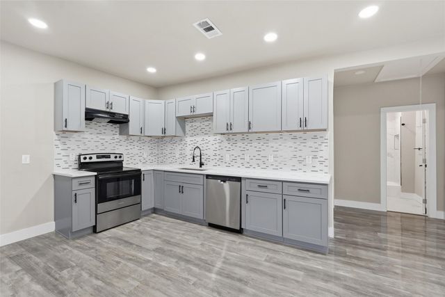 1914 Leath Street, Dallas, TX 75212