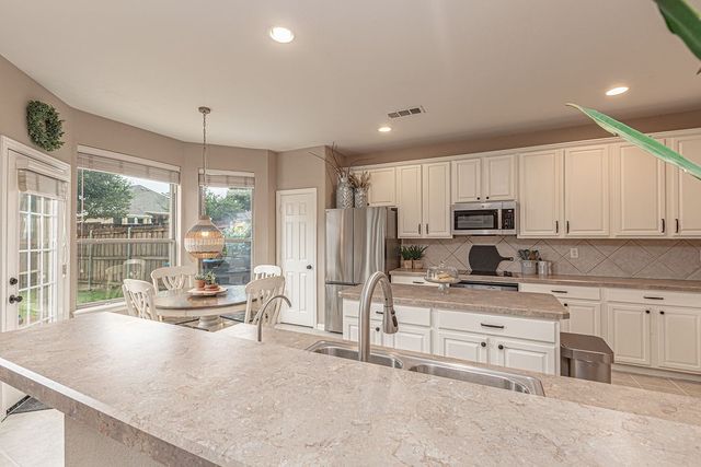 2070 Aberdeen Lane, Rockwall, TX 75087