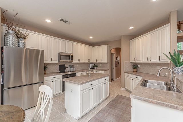 2070 Aberdeen Lane, Rockwall, TX 75087