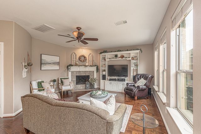 2070 Aberdeen Lane, Rockwall, TX 75087