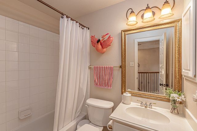 2070 Aberdeen Lane, Rockwall, TX 75087